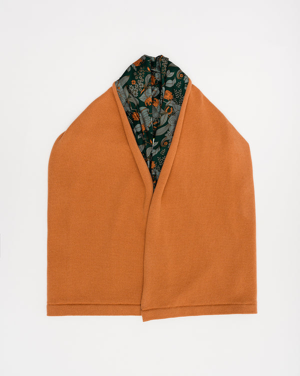Cappa con fantasia lucky charms 100% cashmere