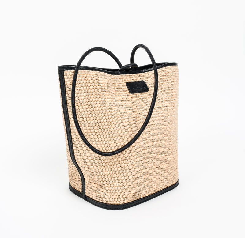 CAYE rattan & pelle nera